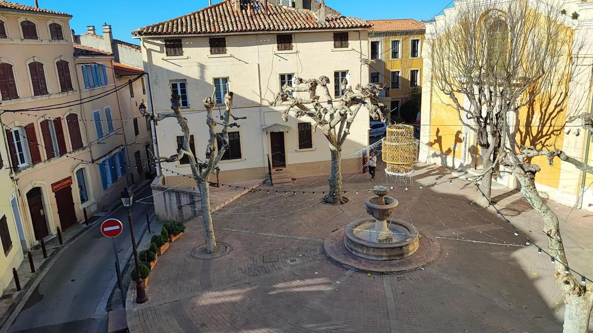 Joli Appartement Dans Un Village Provencal A 5 Mn De Marseille Allauch